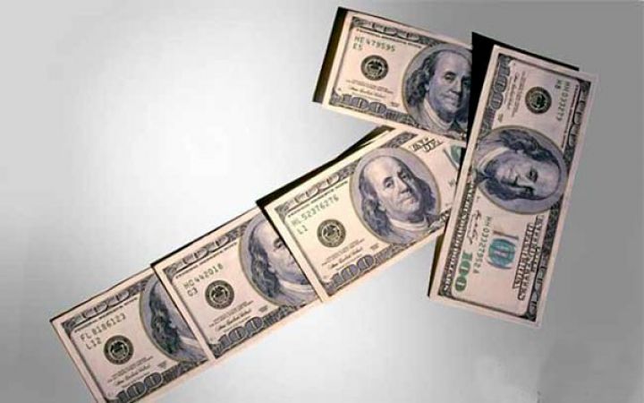 Dolların alış qiyməti yenidən qalxdı