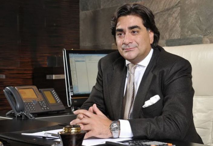 “Eldar Qəribov “Unibank”da nəzarətçi payını qoruyub saxlayıb”