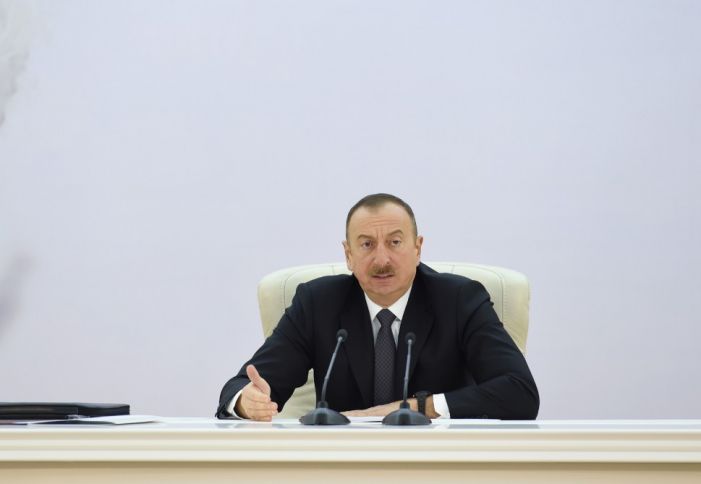 “...daha çox firmalar pul qazanır”