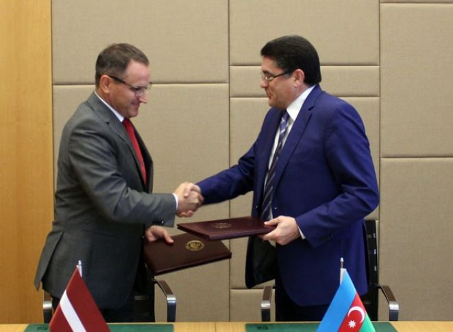 Latviya ilə ikitərəfli avtomobil daşımaları 20% artırılacaq