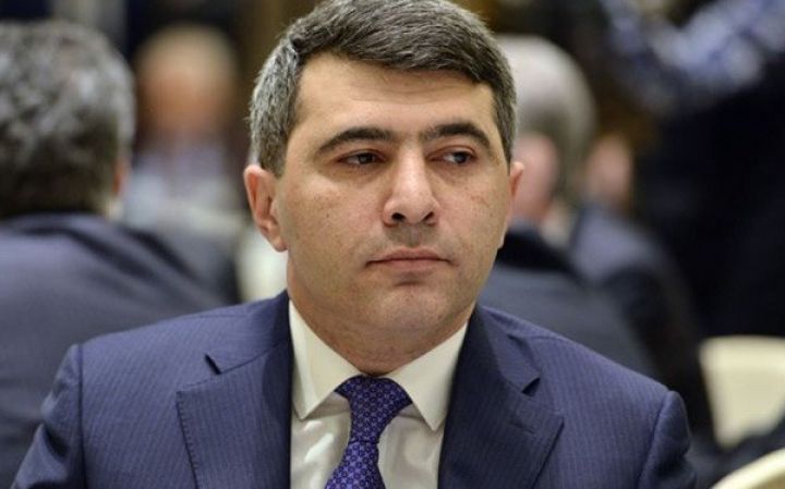 Nazir kombayn çatışmazlığının səbəbini açıqlayıb