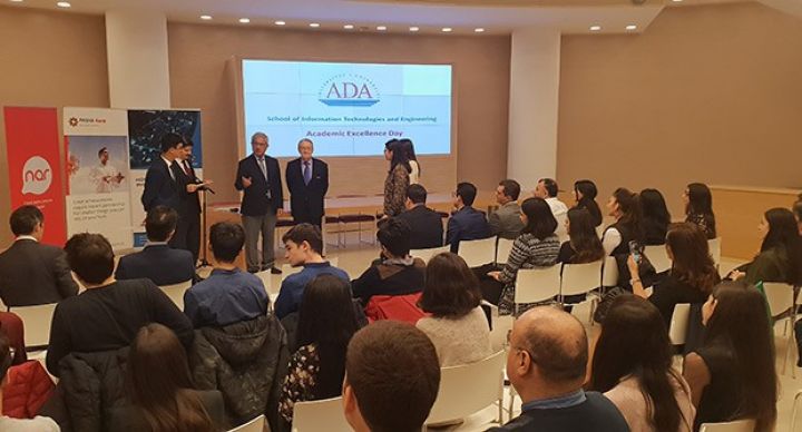 “Nar”-dan ADA Universitetinin Təqaüd Proqramına dəstək