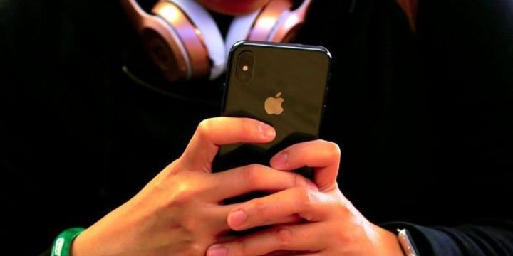 6 bankın mobil bank əlavəsi yoxdur