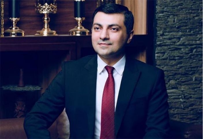 Tanınmış şirkətin sahibi millət vəkili olmaq istəyir
