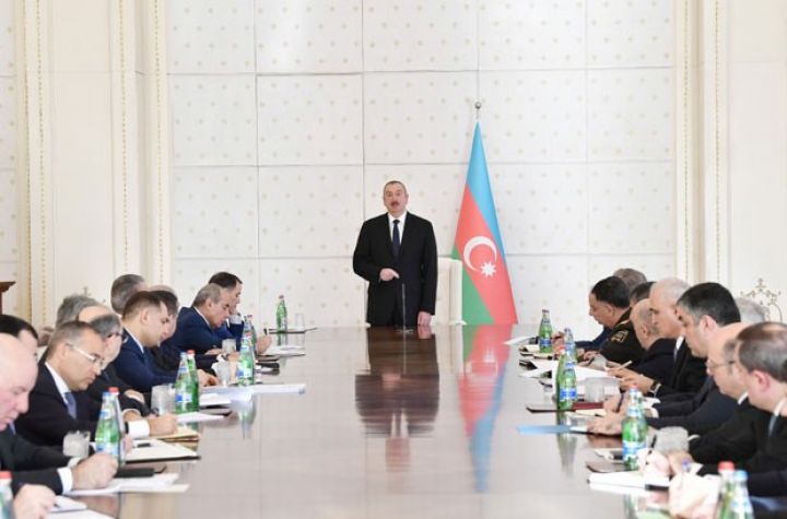 Nazirlər Kabinetinin iclasının tam mətni - ÇIXIŞLAR