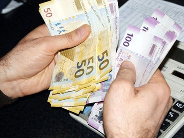Ali məktəblərin əldə etdiyi gəlirlərin 40 faizi müəllimlərə sərf ediləcək