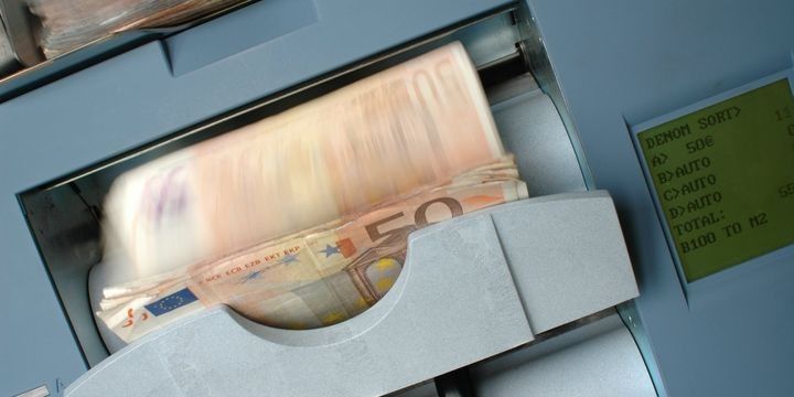 Avropa Mərkəzi Bankı faiz qərarını açıqladı - AVRO UCUZLAŞDI