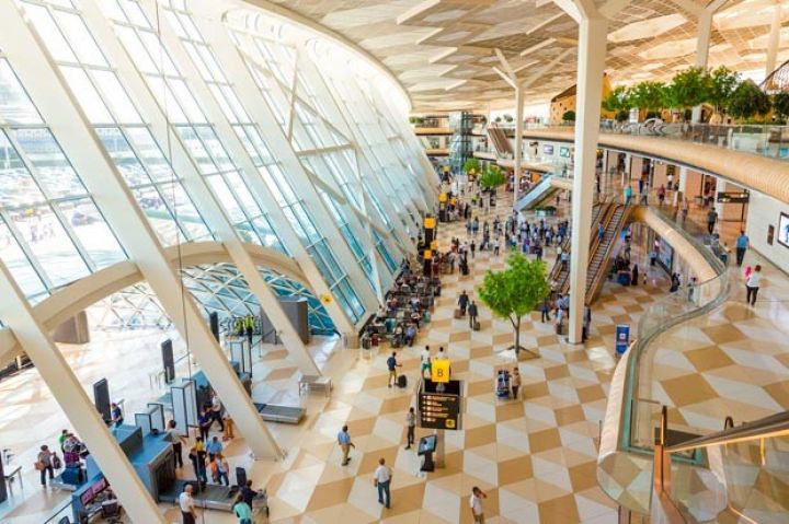Sərnişinlərin 55 faizini xarici aviaşirkətlər daşıyıb - AEROPORT RƏQƏMLƏRİ AÇIQLADI