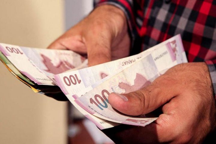 Bir sıra büdcə təşkilatlarında çalışan işçilərin əməkhaqları artırıldı