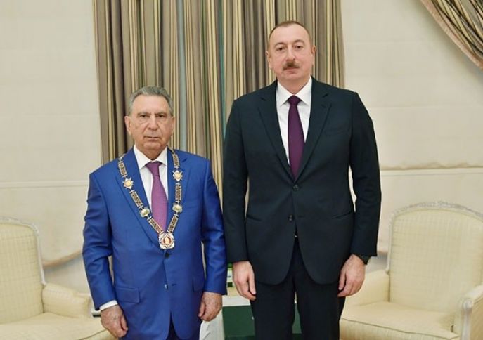 Prezident Ramiz Mehdiyevi qəbul edib