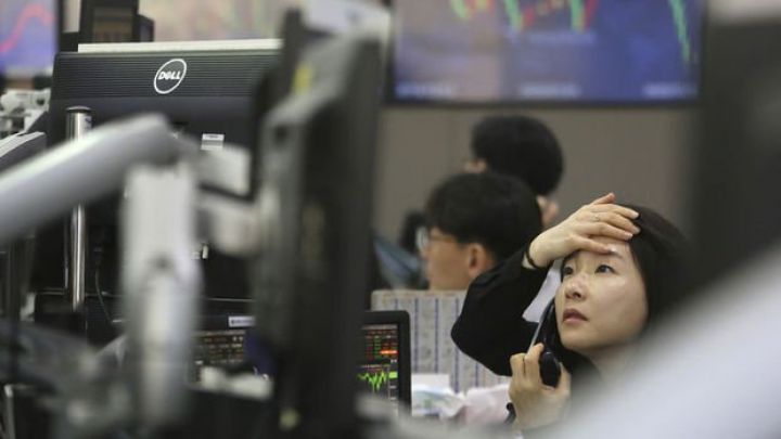 Dollar dünya birjalarında bahalaşıb - GÜNƏ BAXIŞ