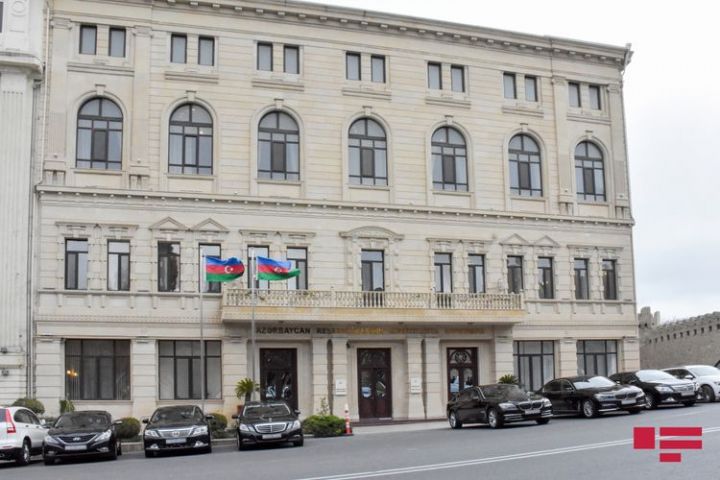 Konstitusiya Məhkəməsi əmanətlərin sığortalanması ilə bağlı qərar qəbul etdi