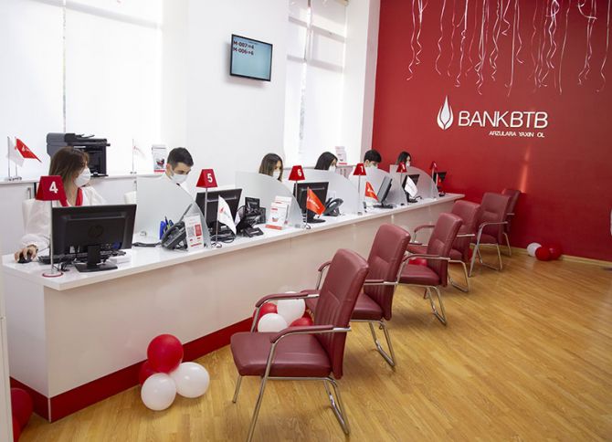 Bakıda yeni bank filialı fəaliyyətə başladı