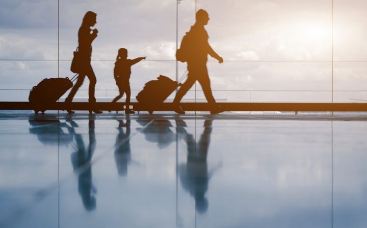 Gürcüstanın turizmdən gəliri 5 dəfədən çox azalıb