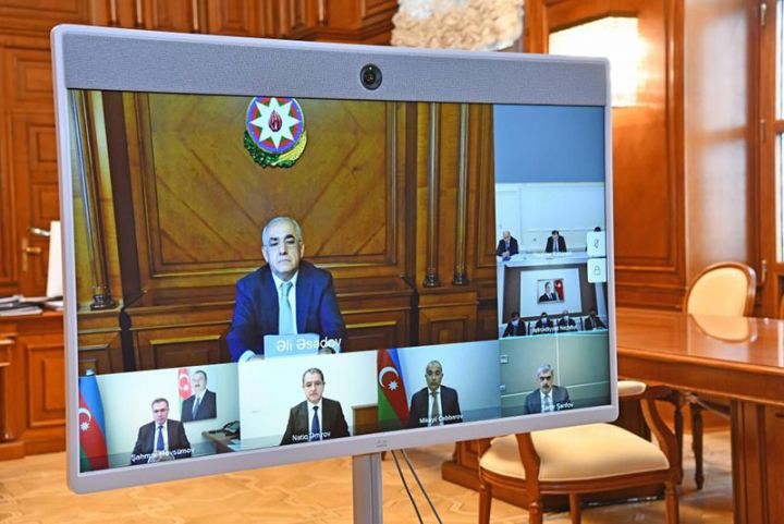 Holdinqə veriləcək dövlət müəssisələri ilə bağlı təkliflər müzakirə olunub
