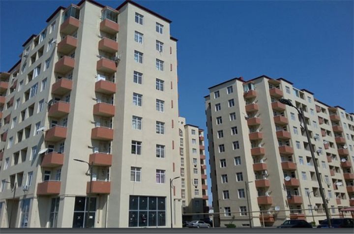 Gəncədə yaşayış binalarının tikintisi üçün 2 şirkətə 16 milyon manat ayrıldı