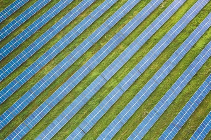 Azərbaycanda günəş elektrik stansiyasının tikintisinə 200 milyon dollar yatırılacaq