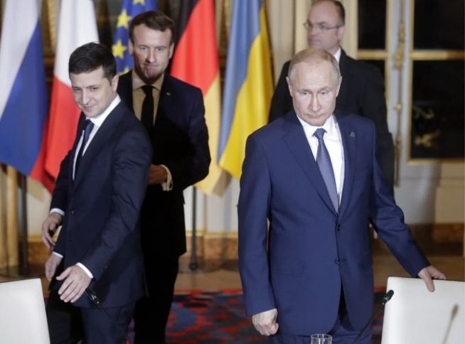 Zelenski Putinlə görüşə hazırlaşdığını bildirib