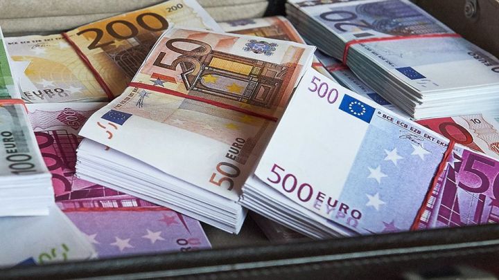 Avropa İttifaqı Azərbaycana 2 milyard avro ayırdı