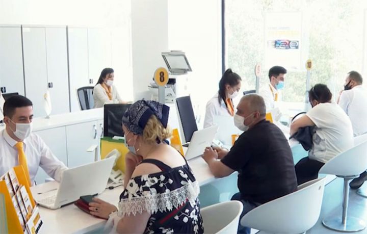 Azərbaycan əhalisi bu il kredit borcunu 700 milyon manatdan çox artırıb