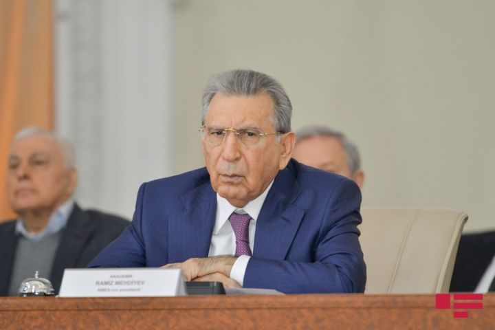 Ramiz Mehdiyev istefa verdi - YENİLƏNİB