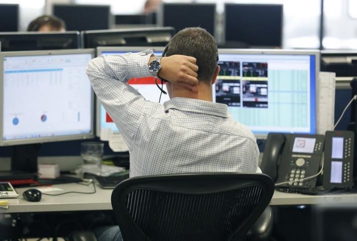 Dolların bahalaşması fonunda qızıl dəyər itirir - GÜNƏ BAXŞ