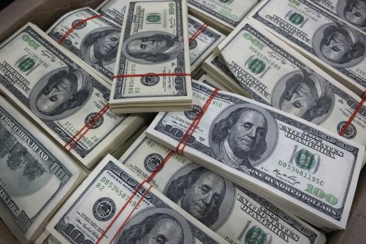 ABŞ-ın ev təsərrüfatlarının borcu 16,9 trilyon dollara çatıb