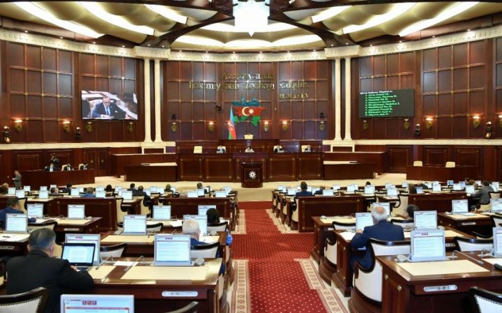 MM Səadət Bəktaşinin Naxçıvan Ali Məhkəməsinə hakimliyini təsdiqləyib