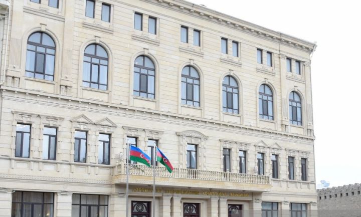 Konstitusiya Məhkəməsinin hakimlərinə aid yaş senzi ləğv olunur