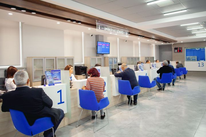 Azərbaycanın ən böyük bankının işçilərinin sayı 300 nəfərə yaxın artıb