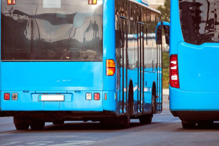 160A, 193 və 503 nömrəli avtobus marşrutları bu şirkətlərə verildi