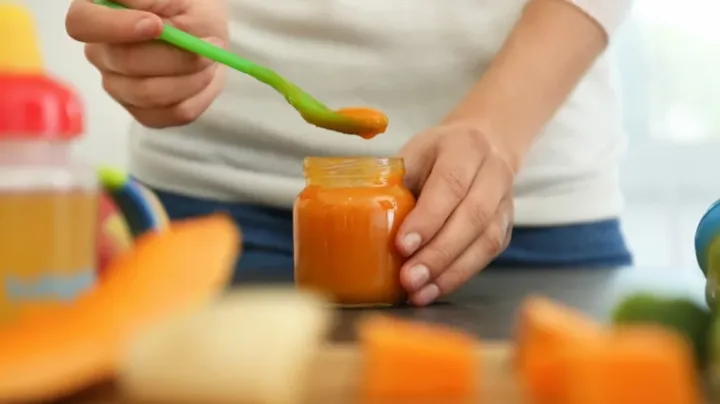 Məşhur uşaq qidası markasının məhsulunda siçan zəhəri aşkarlanıb: Məhsullar geri çağırılıb