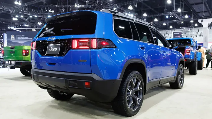 "Stellantis" şirkətinin səhmləri 1-ci rübün nəticələrdən sonra 7%-dən çox ucuzlaşıb