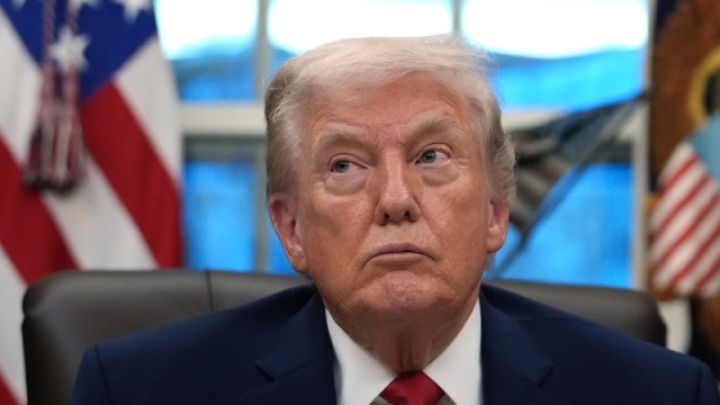 WSJ: Tramp Hörmüz boğazı bağlı qalsa belə müharibəni bitirməyə hazırdır