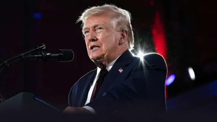 Trampdan ABŞ-ın müttəfiqlərinə sərt reaksiya: Gedin reaktiv yanacağınızı Hörmüz boğazından alın