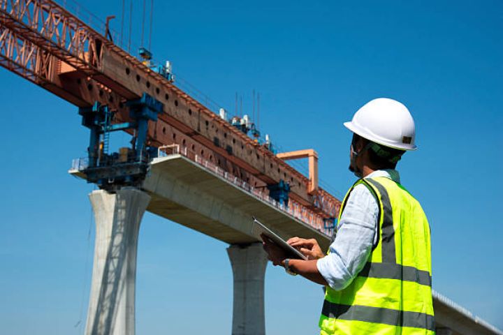 Tikinti sektoruna verilən kreditləri kəskin artıb