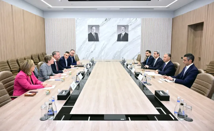 Niderlandın logistika nəhəngi Azərbaycana yeni investisiyalar yatıra bilər