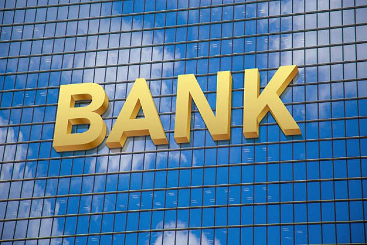 Azərbaycan banklarının aktivləri 62 milyard manatı keçib – 8 ayda 950 milyon manata yaxın xalis mənfəət