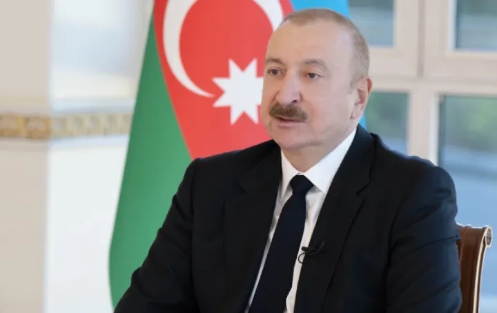 "Naxçıvanı Türkiyə ilə də birləşdirə biləcək dəmir yolu mütləq olmalıdır"