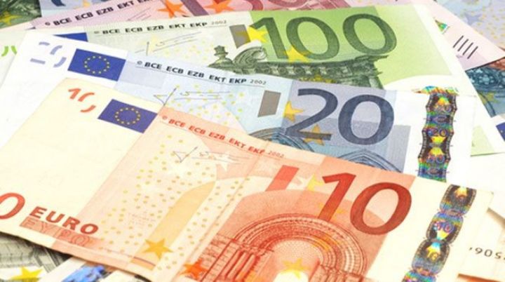Manatın avro qarşısında ucuzlaşması 10%-ə çatıb - SƏBƏBİ