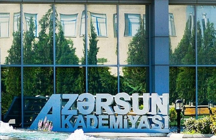 İri holdinq Akademiyasını ləğv etdi
