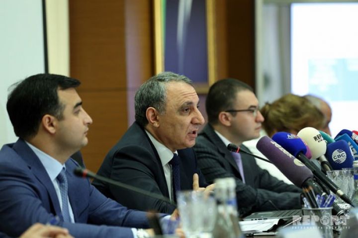 “Korrupsiyaya görə 10 nəfər vəzifəsindən azad edilib”