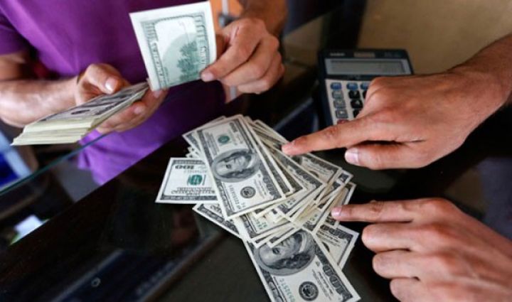 Dolları ən baha alan və ən ucuz satan banklar