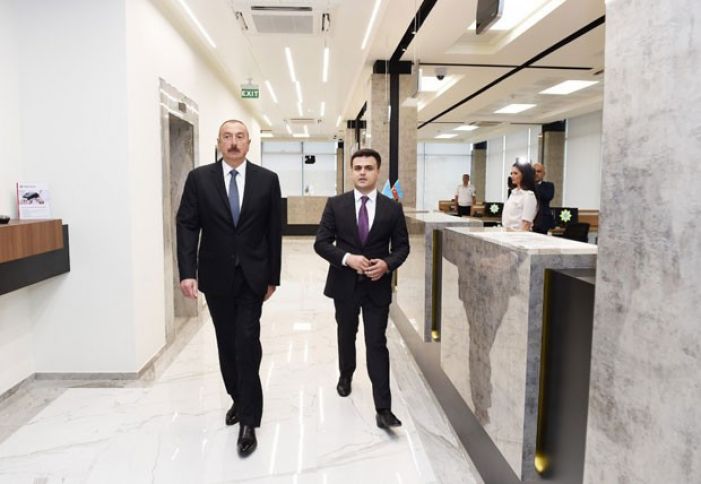 İlham Əliyev Logistika Mərkəzinin açılışında - YENİLƏNİB
