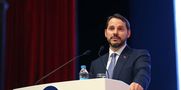 Nazir 6000 investorla telekonfransla görüşdü - LİRƏ BAHALAŞDI