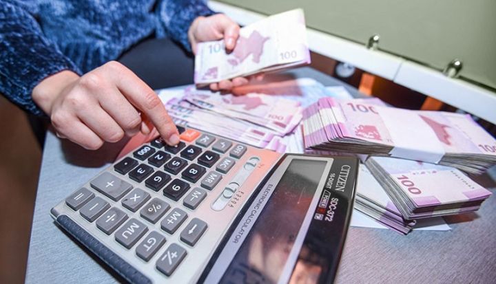 2 bankın nağd vəsaitləri 50 milyon manatdan çoxdur