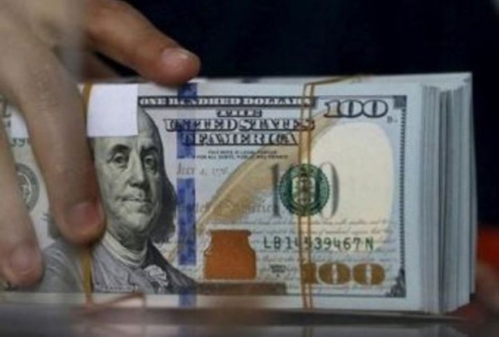 Mərkəzi Bank: Dollarlaşma 66.5%-ə enib