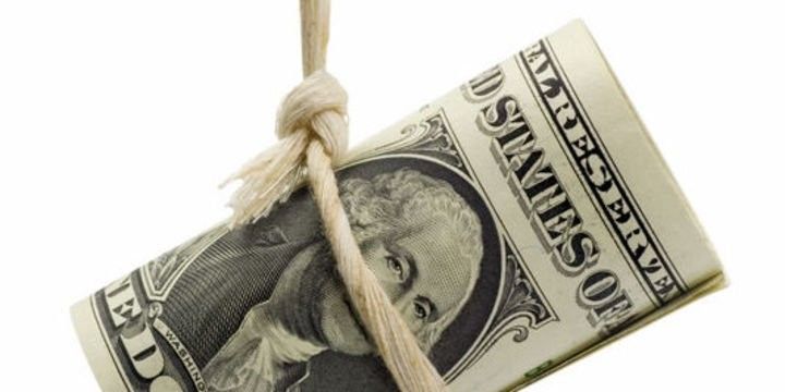 Dolların sabaha olan rəsmi məzənnəsi açıqlandı