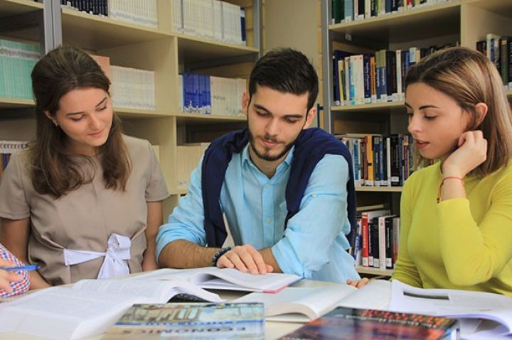 Beynəlxalq İqtisad Məktəbi magistr proqramına tələbə qəbulu elan edir