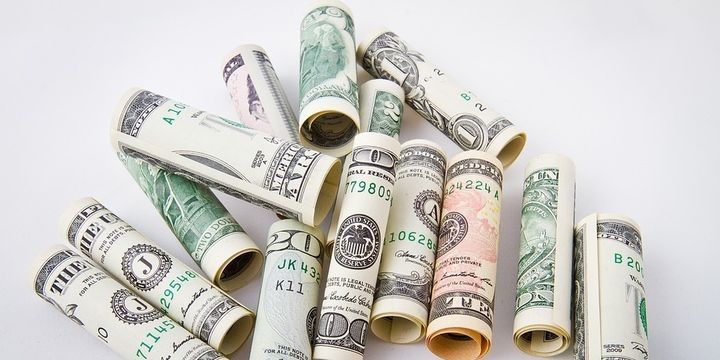 Problemli kreditlər yenidən artıb